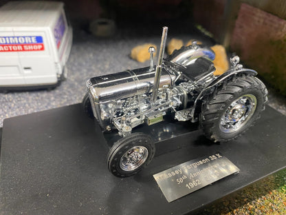 Limited Edition Massey Ferguson 35x Chrome 1:32 scale Universal Hobbies UH4114 Tractorworld 2012 show model Image 4
