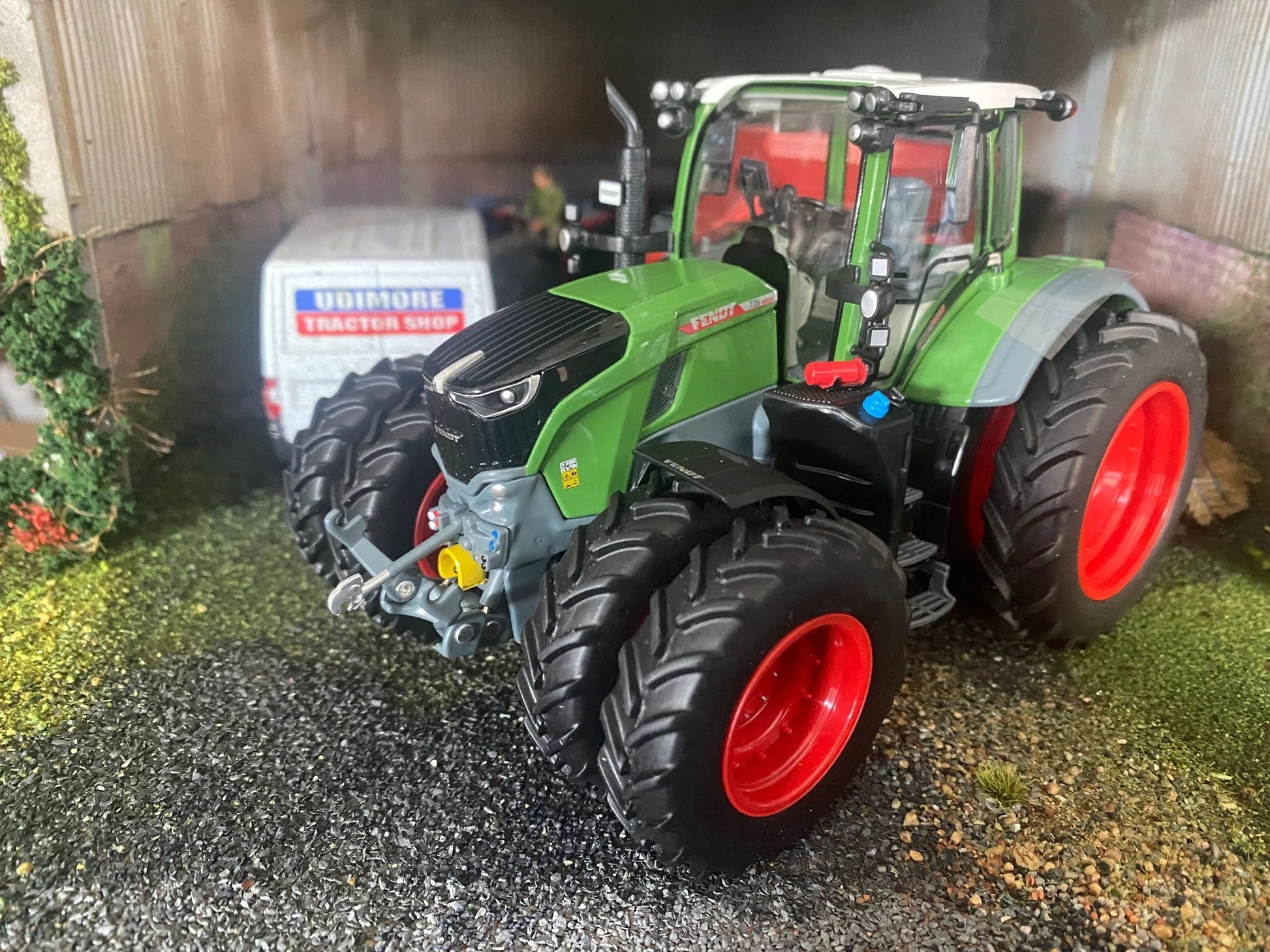 Limited Edition Prestige Wiking Fendt 726 tractor with row crop duals 1:32 scale Boxed Image