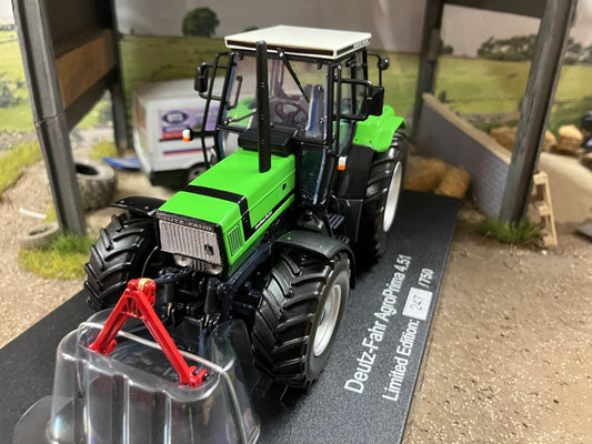 Limited Edition Universal Hobbies Deutz Fahr Agroprima 4.51 Tractor BOXED 1:32 scale UH6776 Image 2