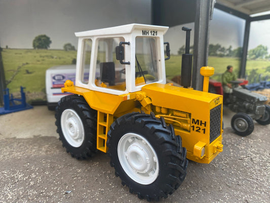 MH 121 Series II Tractor Conversion White wheels 2025 version 1:32 scale Image