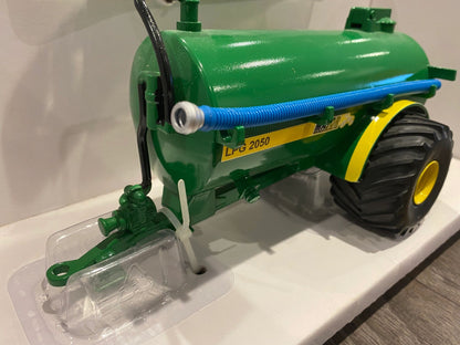 Major 2050 Slurry Tanker Conversion Britains 1:32 scale Image 5