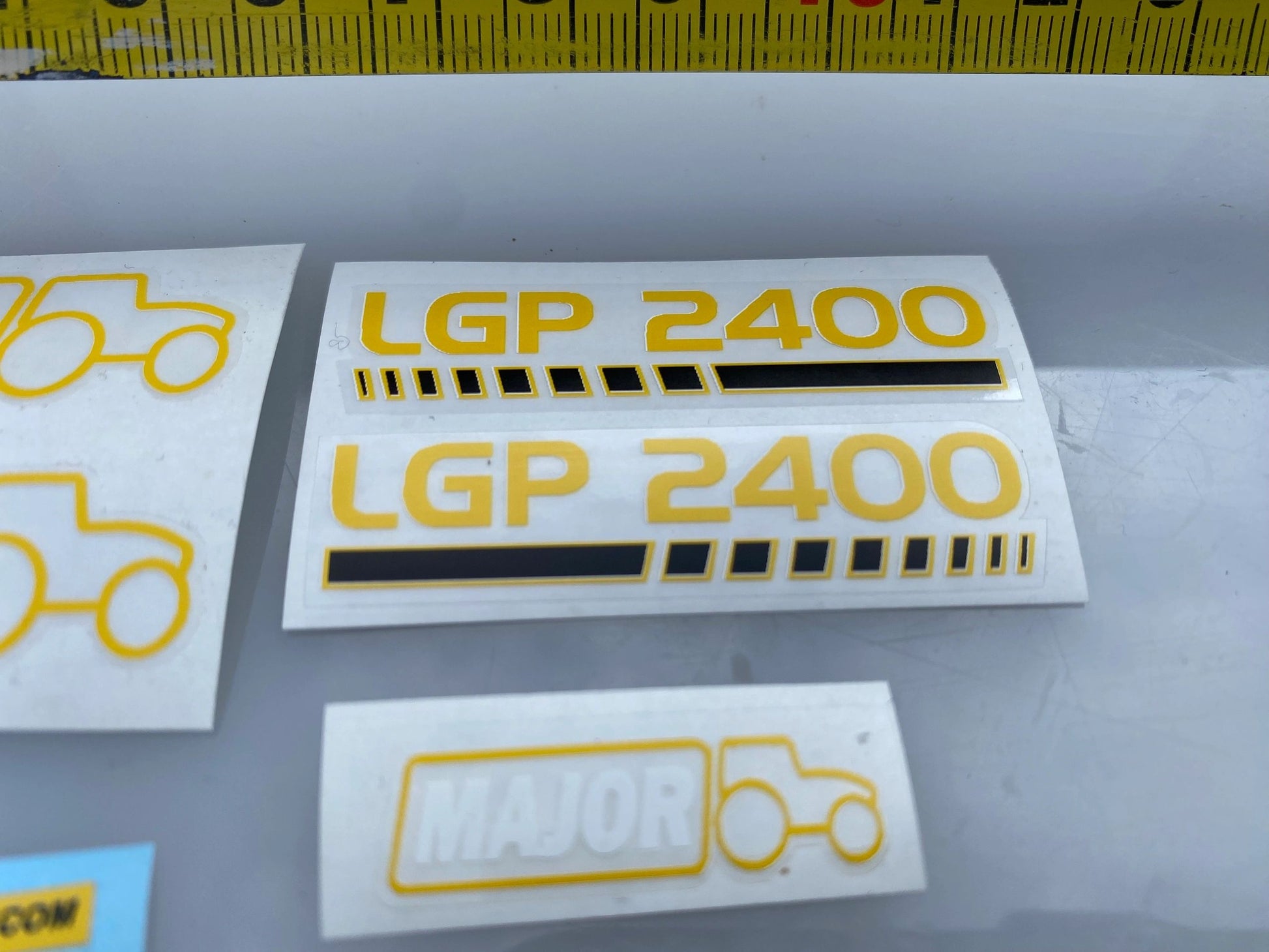Major LGP 2400 slurry tanker pre cut professional High quality vinyl set of white decals 1:32 scale Image 4