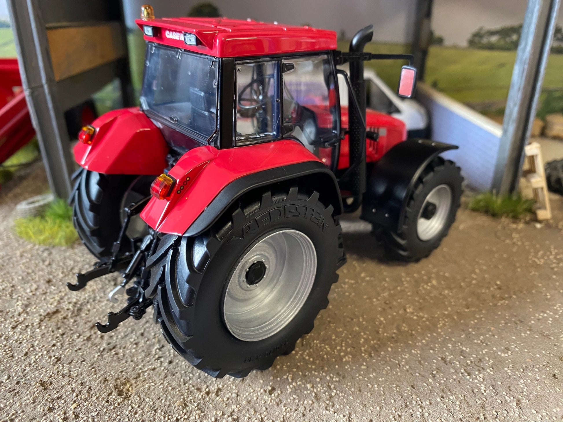 Marge Models CASE IH CS150 Tractor 1:32 scale Image 7