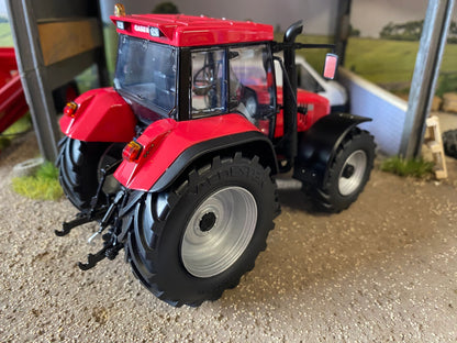 Marge Models CASE IH CS150 Tractor 1:32 scale Image 7