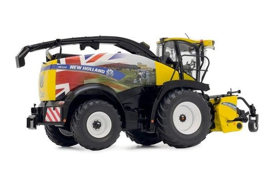 Marge Models New Holland FR550 Lord Mayors show model Uk flag 1:32 stunning model Image 2