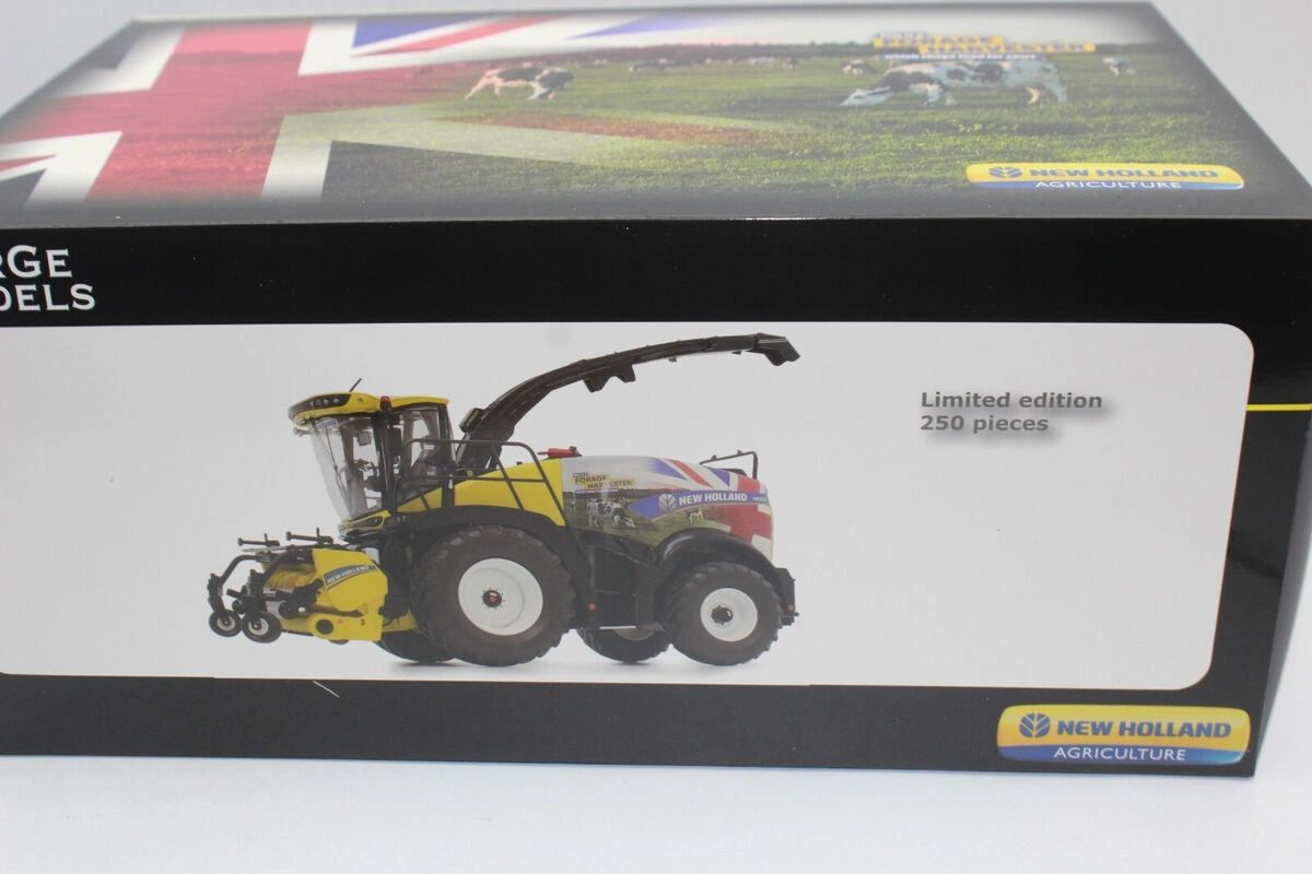 Marge Models New Holland FR550 Lord Mayors show model Uk flag 1:32 stunning model Image 3