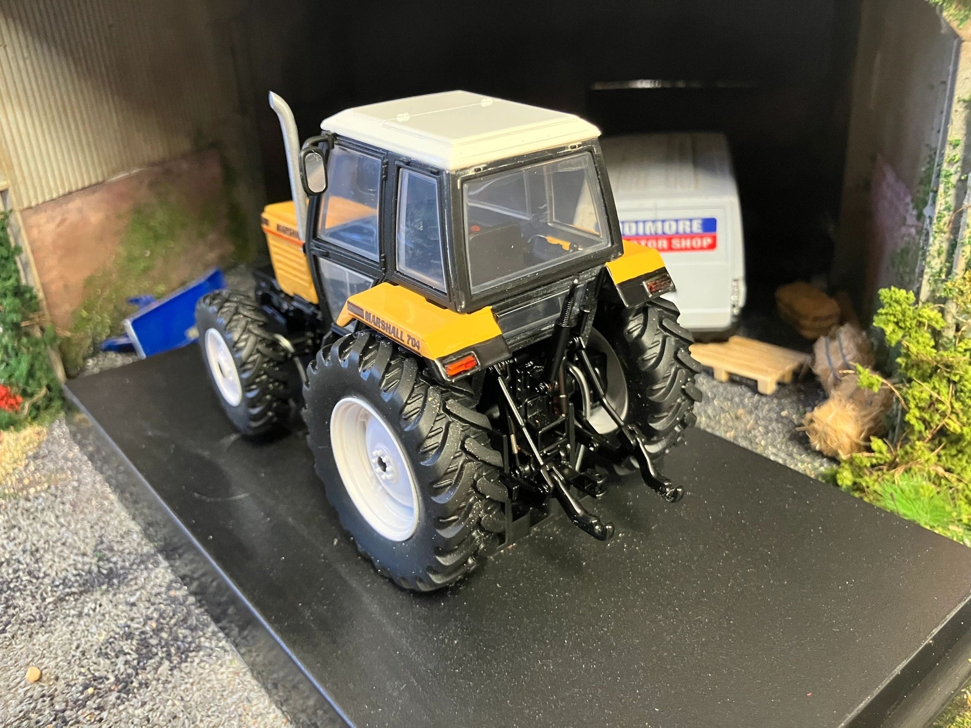 Marshall 704 4wd Tractor Conversion 1:32 scale Image 5