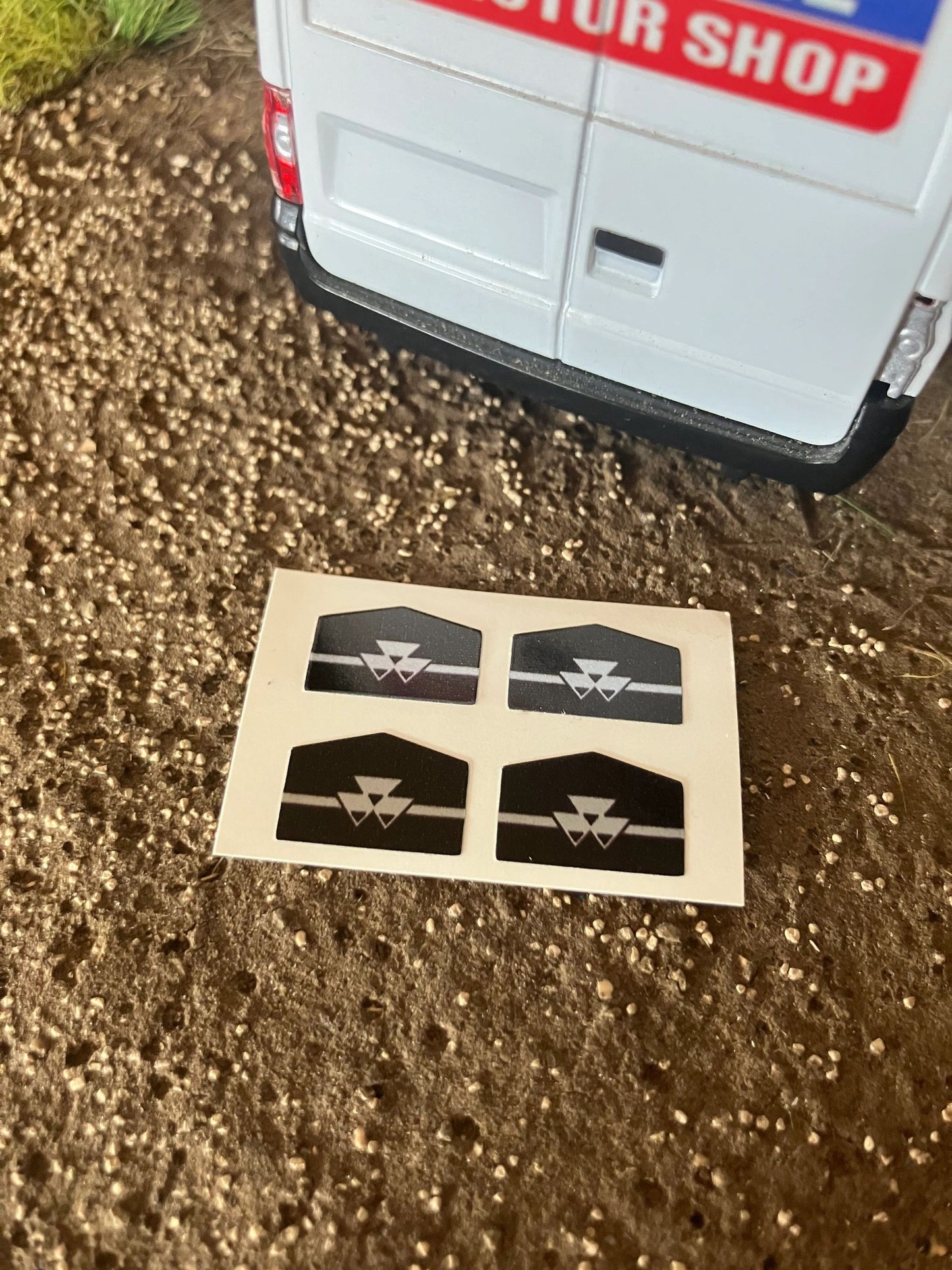 Massey Ferguson 135 165 185 188 Tractor x 4 Professional pre cut Silver black High quality vinyl pack decals Tractor front grill bonnet farm machinery decals 1:32 scale Image 3