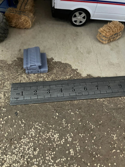 Massey Ferguson 500 series Tractor front weight 1:32 scale Image 4