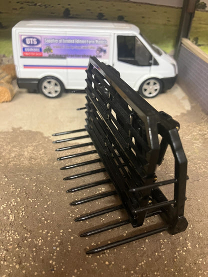 MoneyCarrie Engineering Push pull Buck Rake Britains AT fitting version 1:32 scale Scratchbuilt Image 4