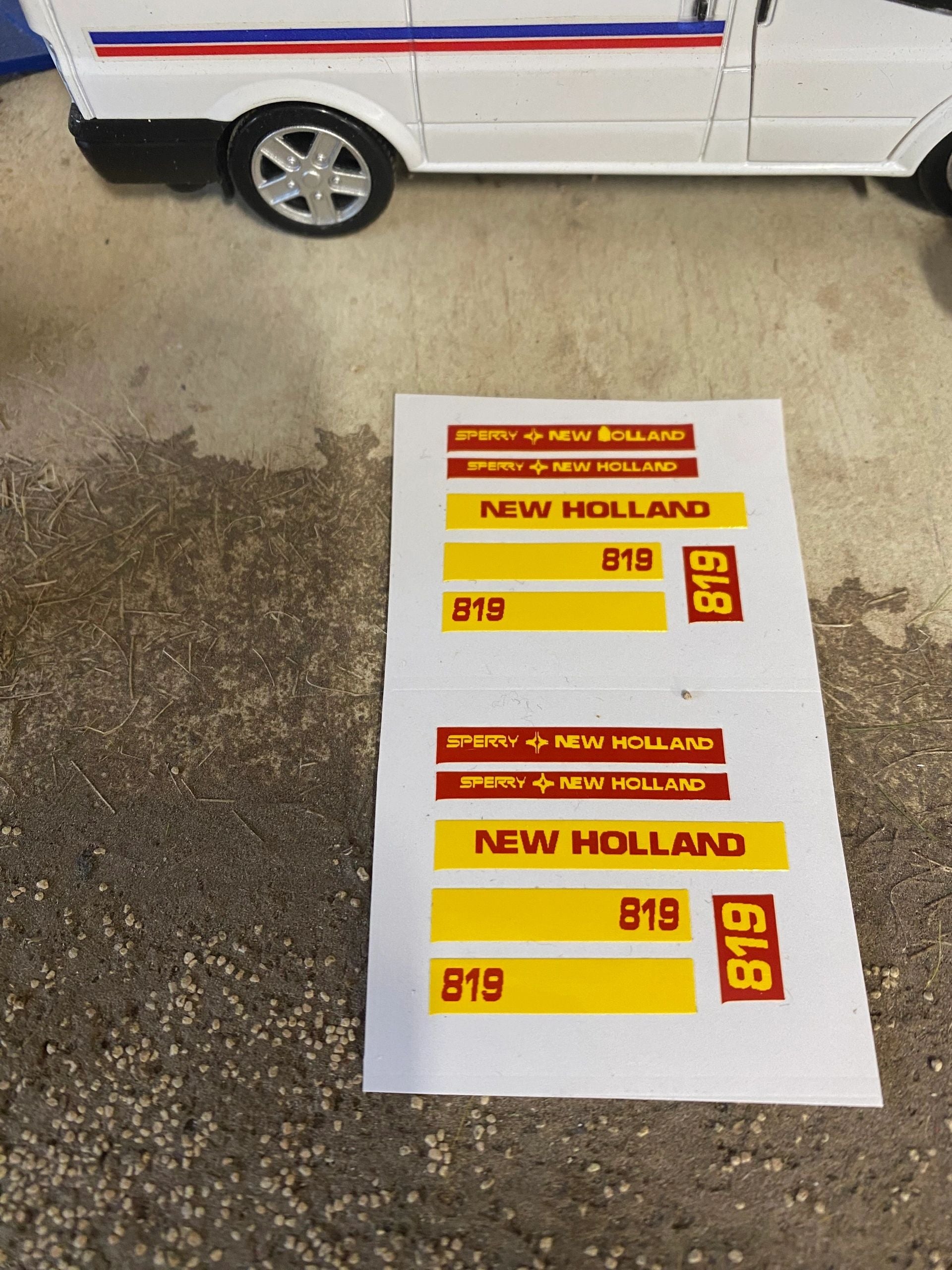 New Holland 819 Forage Harvester High quality vinyl pre cut decals x 12 Tractor combine trailer farm machinery decals Image