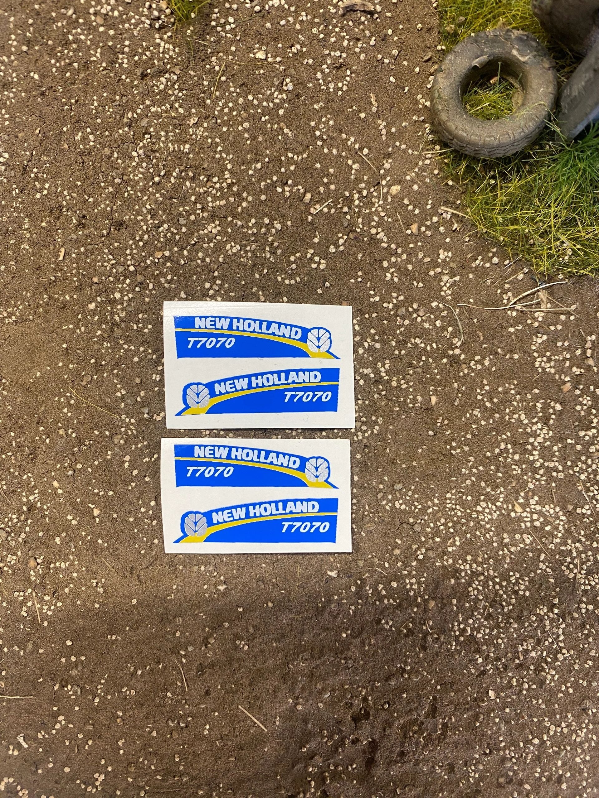 New Holland T7070 Tractor farm machinery stickers 1:32 scale High quality vinyl 4 decals 1:32 scale Image
