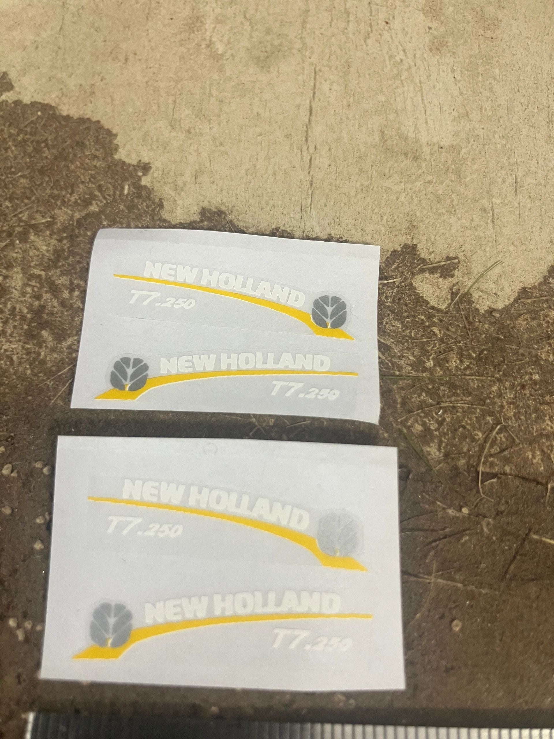 New Holland T7.250 Tractor bonnet High quality vinyl pre cut decals x 4 farm machinery decals Image 3