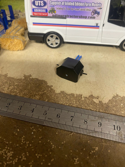New Holland Tractor Blue Front weight tractor system farm 1:32 scale Image 3