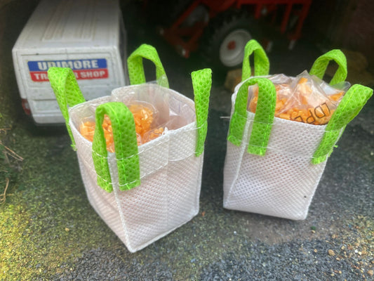 Pair of Big Bag Dumpy Dump Bags with Silo Filling 1:32 scale Kids Globe Image