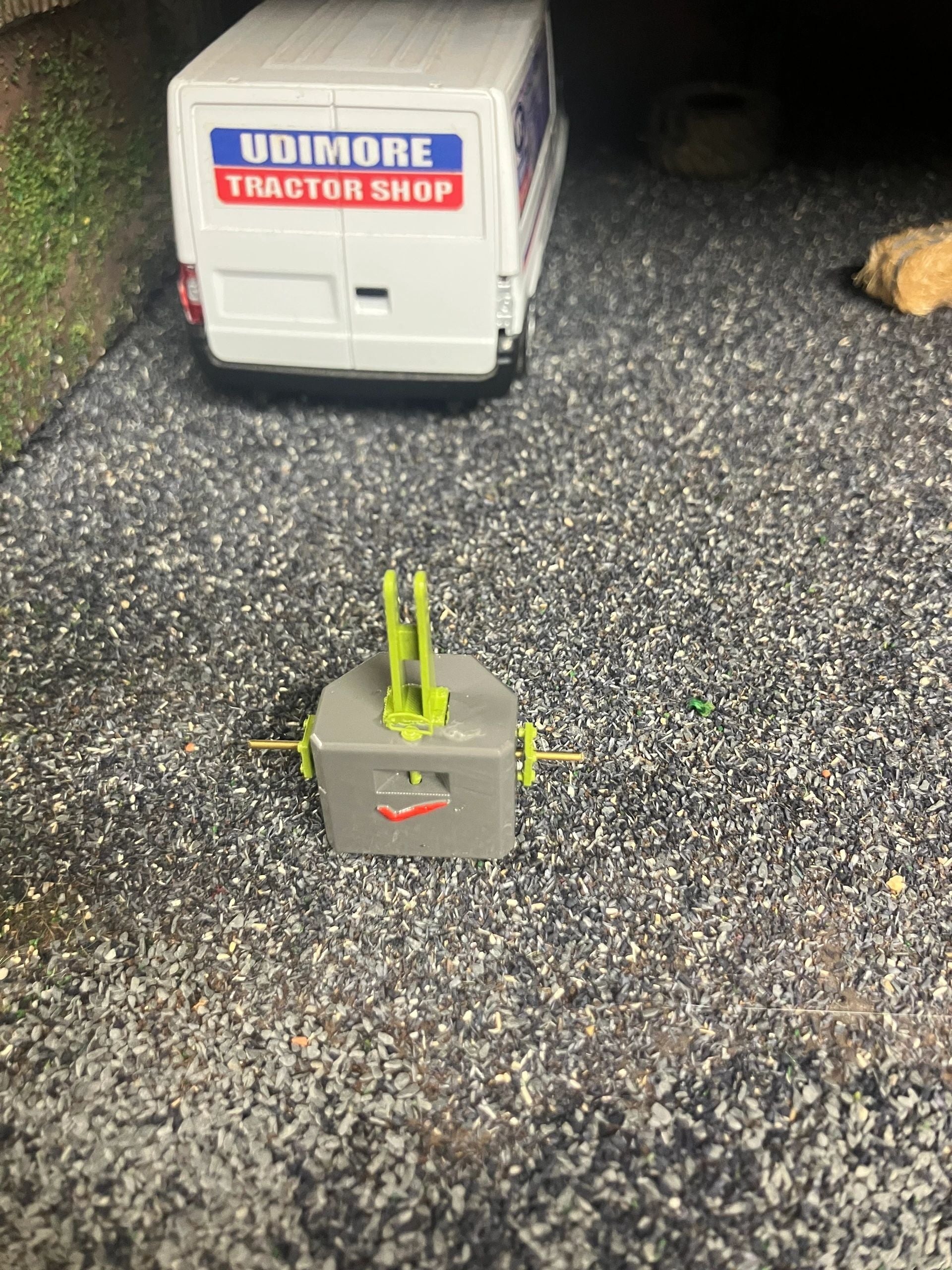 Perfect32 Claas Tractor Front Wright Weight 1:32 scale Image 5