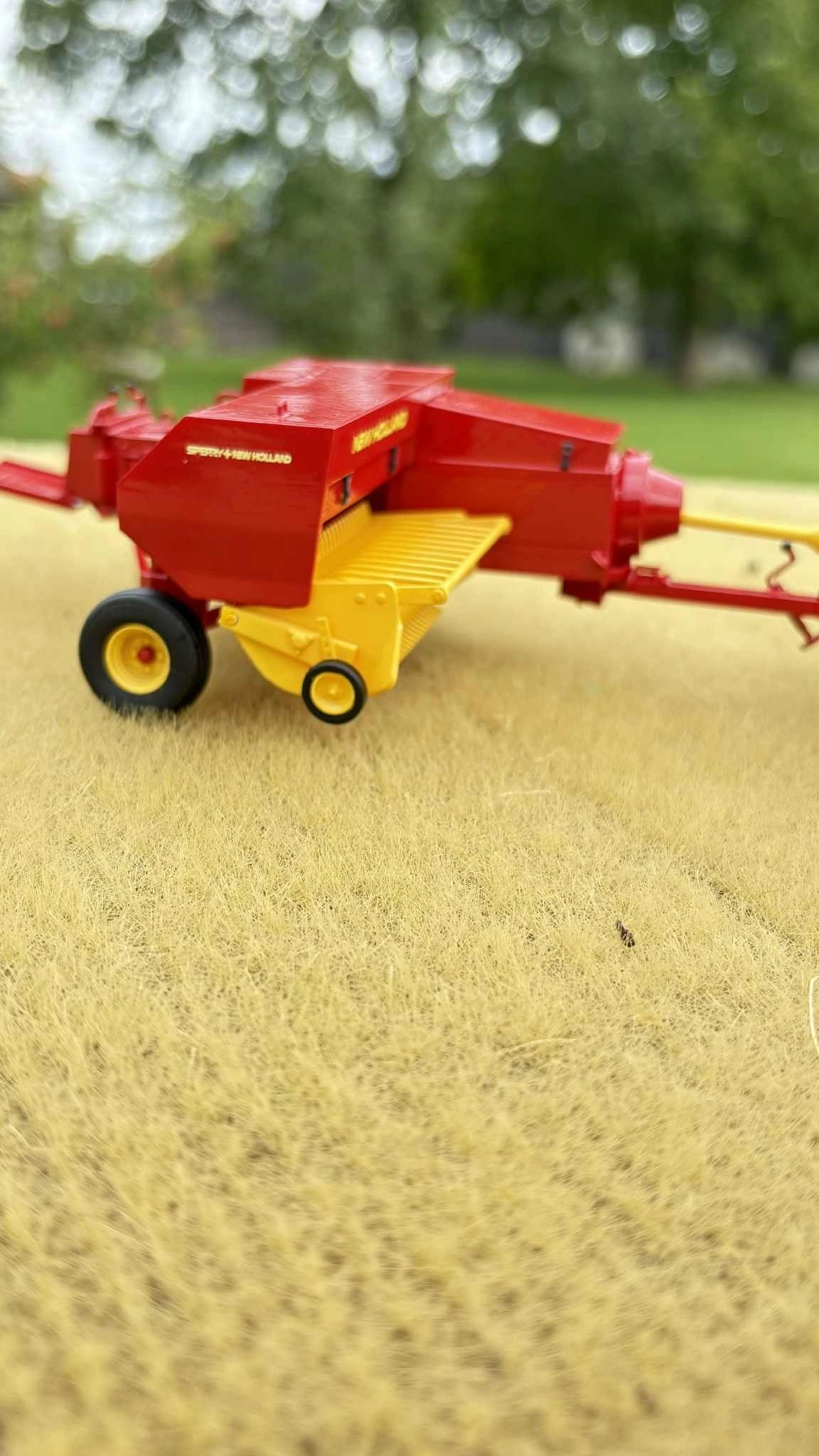 Pre order MAP Miniagripassion New Holland 377 Baler built COLLECTION ONLY 1:32 scale Image 4