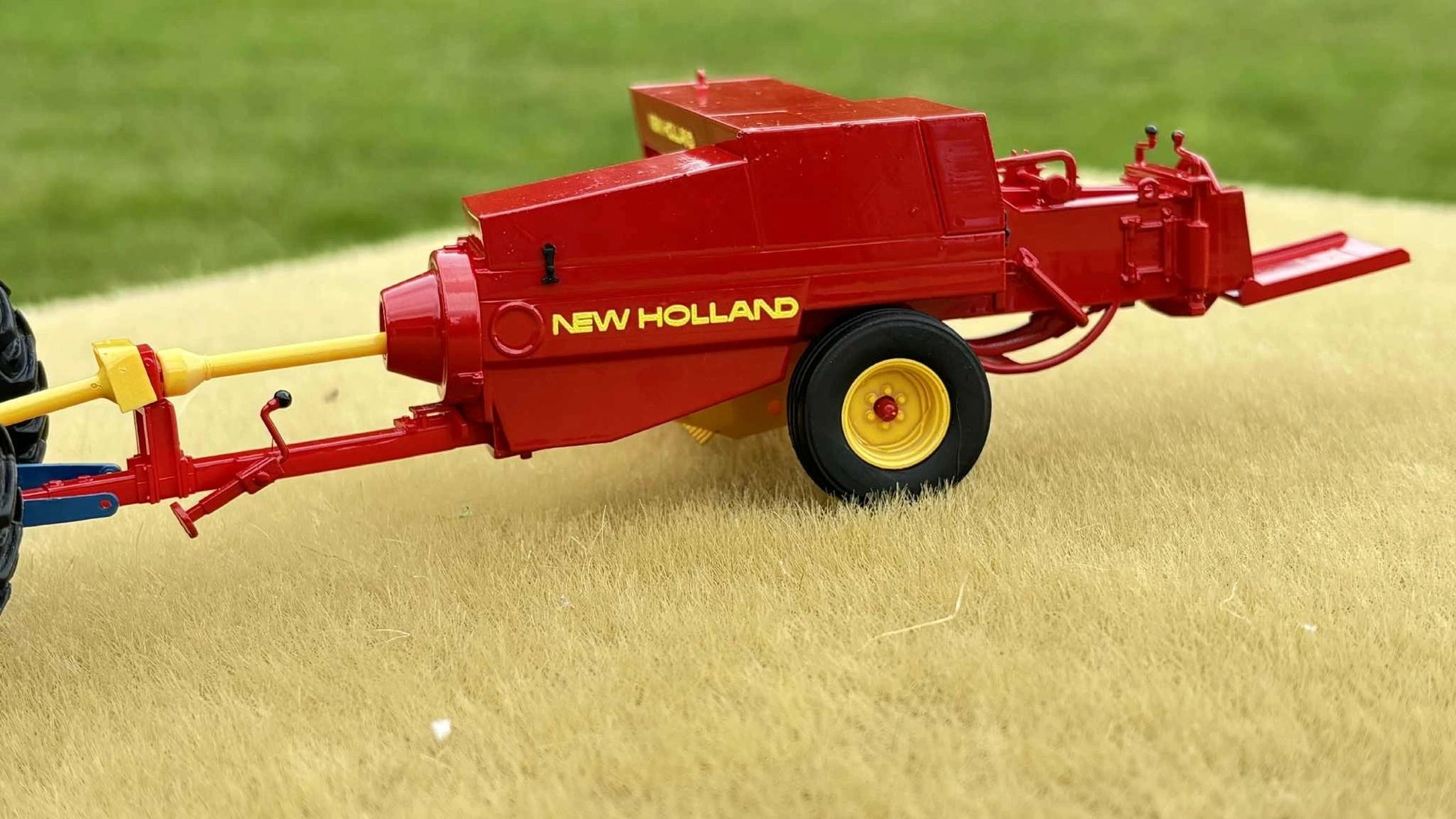 Pre order MAP Miniagripassion New Holland 377 Baler built COLLECTION ONLY 1:32 scale Image 6