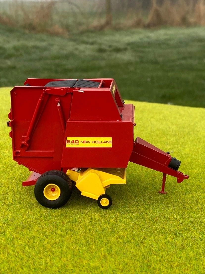 Pre order MAP Miniagripassion New Holland 640 Baler Scratch built COLLECTION ONLY Image 3