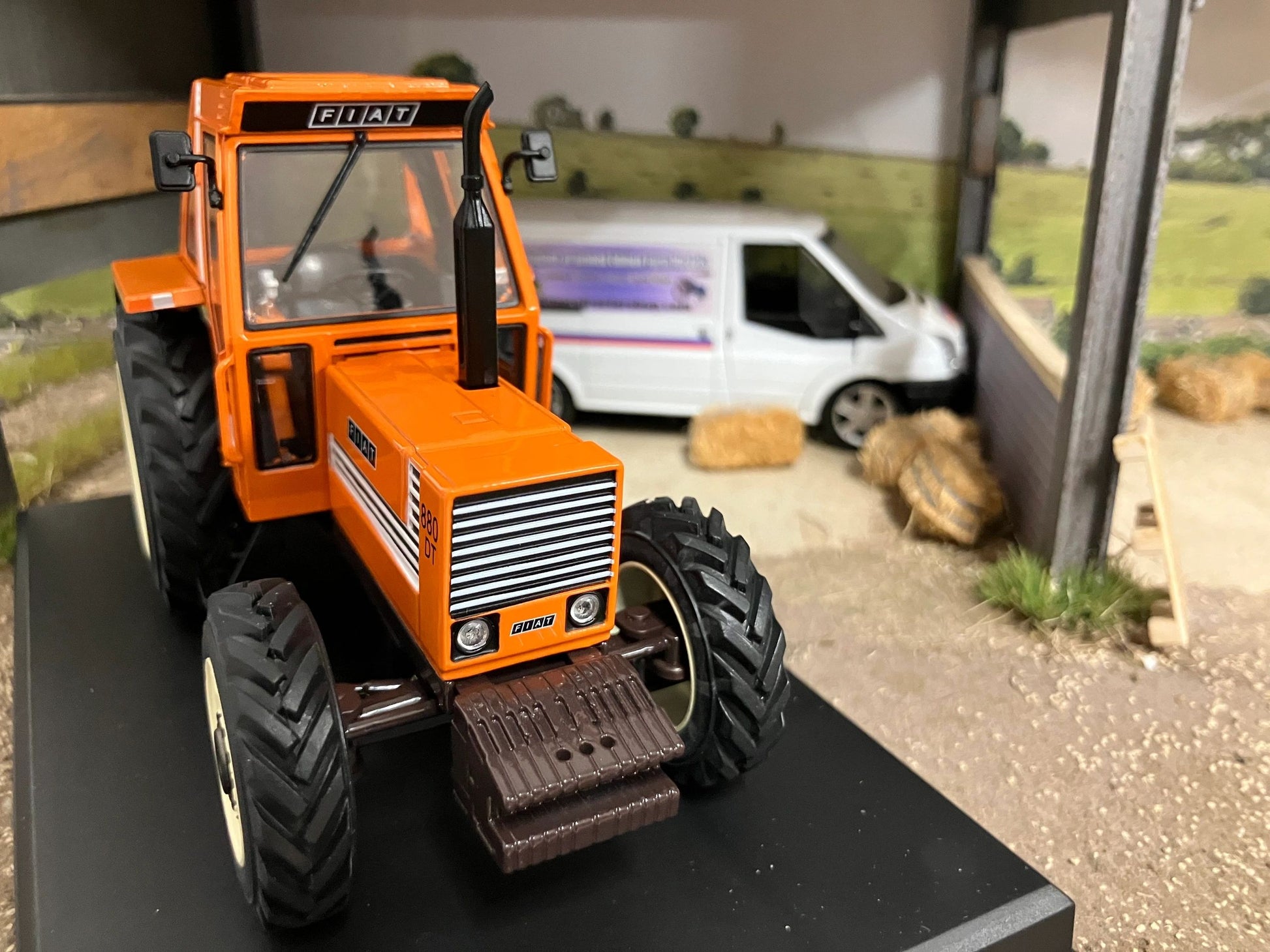 REP035 Replicagri Fiat 880 DT tractor 1:32 scale Boxed Image 7