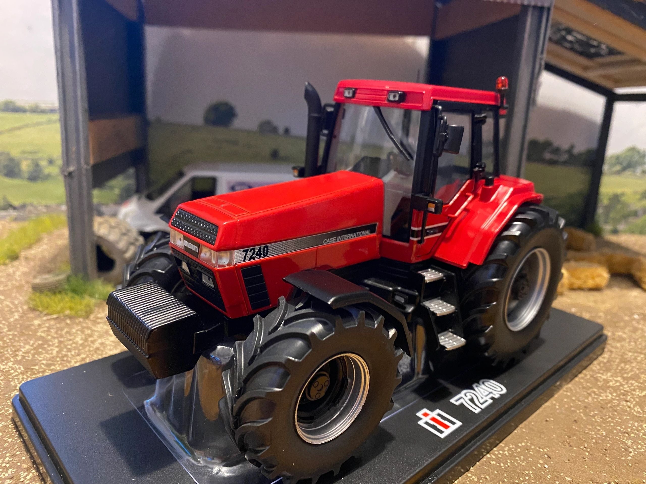 REP091 Replicagri CASE IH Magnum 7240 tractor 1:32 scale Boxed ...