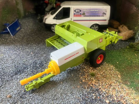 REP106 Replicagri Claas Markant Baler 1:32 scale Boxed Image