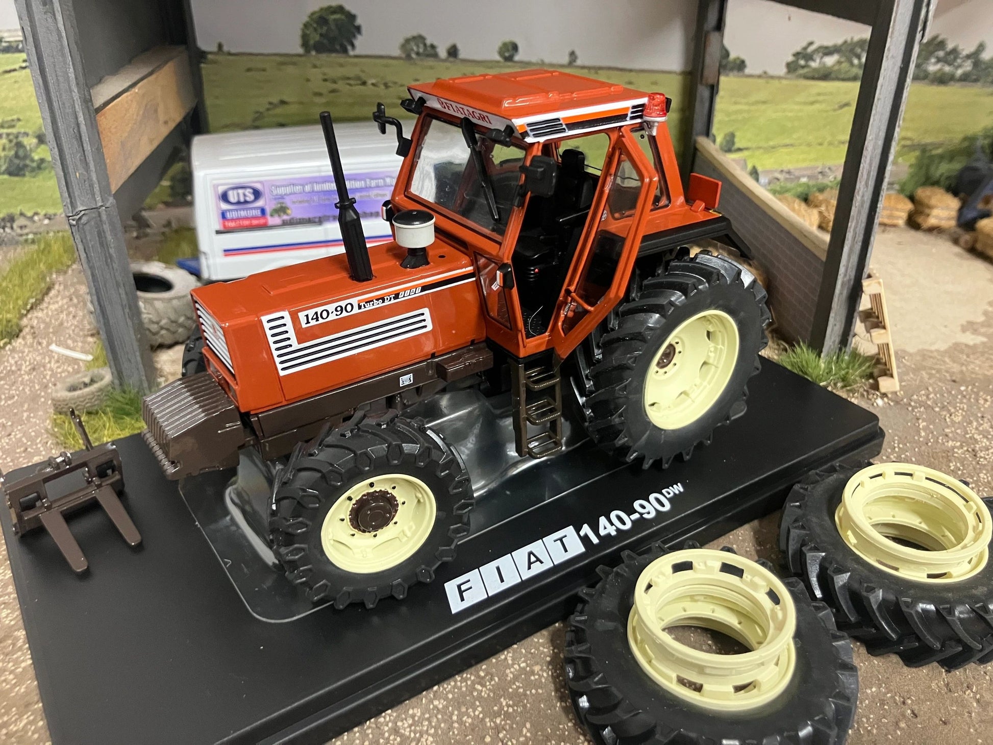 REP117 Replicagri Fiat 140-90 DT with duals tractor 1:32 scale Boxed Image