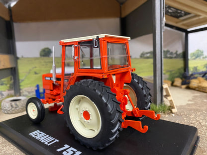 REP121 Replicagri Renault 751 tractor 1:32 scale Boxed Image 3