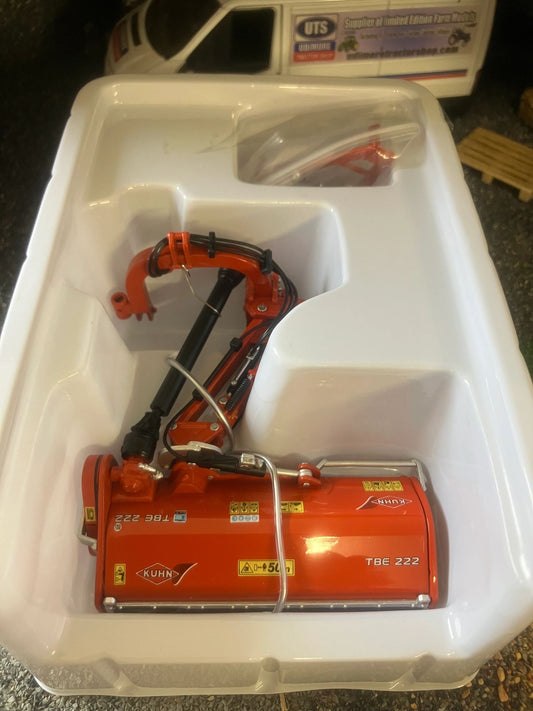 REP127 Replicagri Kuhn TBE 222 Side Mower 1:32 scale Boxed Image