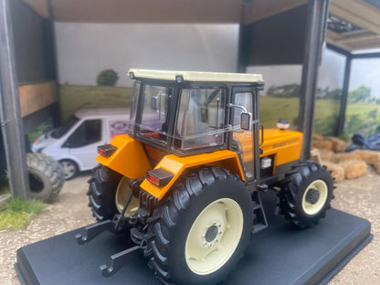 REP178 Replicagri Renault 981-4 tractor 1:32 scale Boxed Image 4