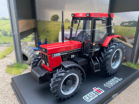 REP249 Replicagri CASE International 1056 XL tractor 1:32 scale Boxed Image