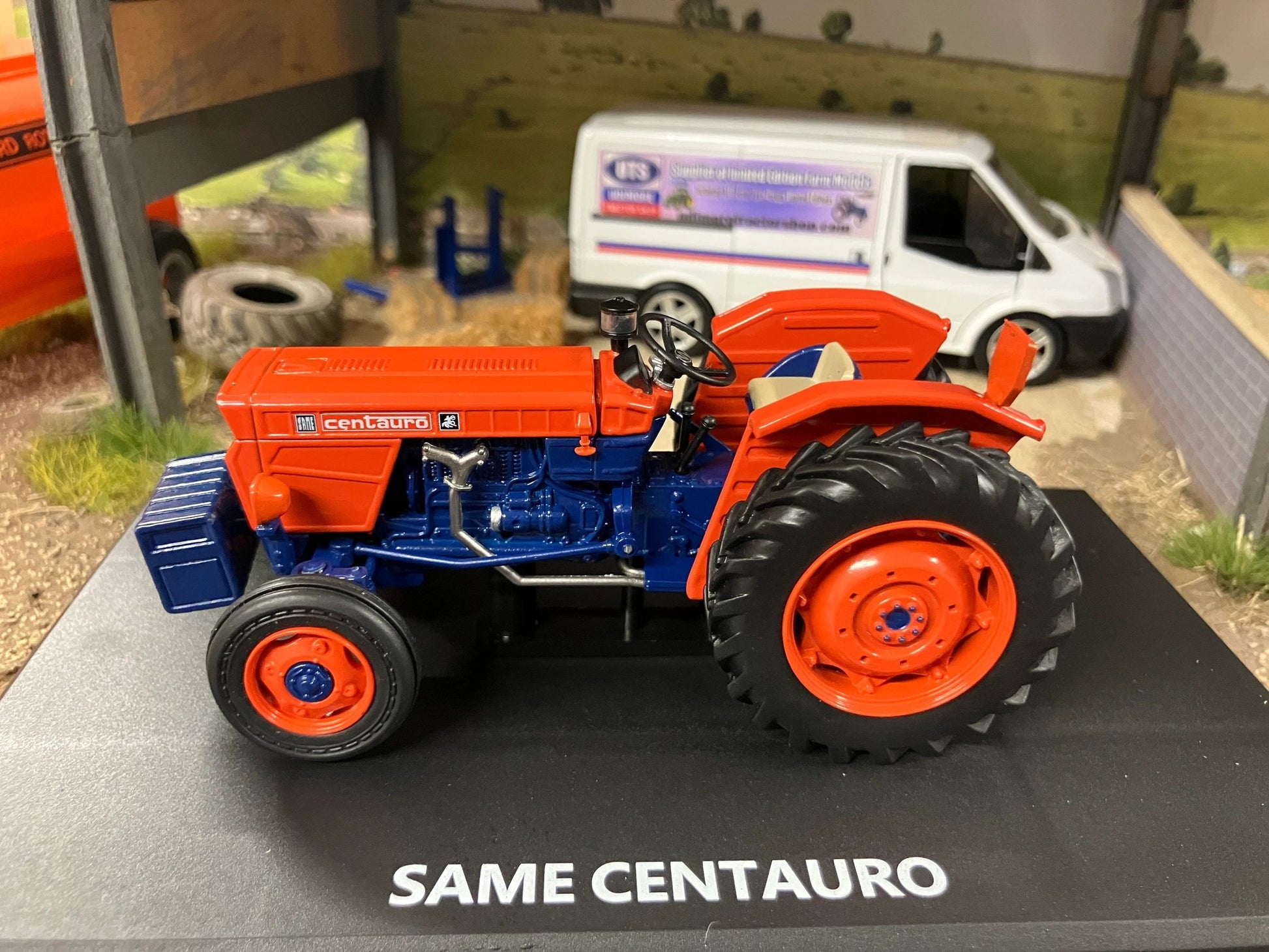 REP255 Replicagri SAME Centauro tractor 1:32 scale Boxed Image 3