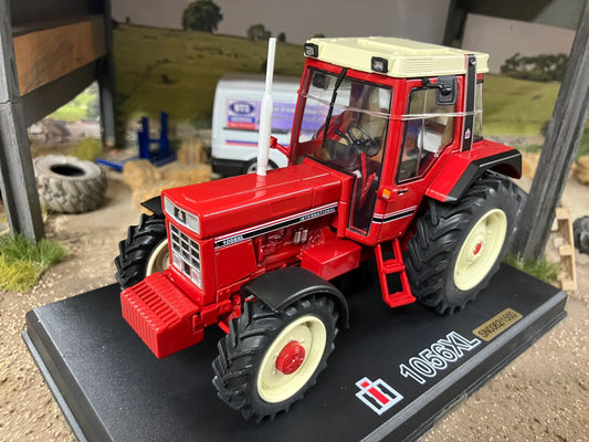 REP275 Replicagri International 1056 XL tractor 1:32 scale Boxed Limited Edition Image