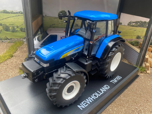 REP281 Replicagri New Holland TM165 Tractor Boxed 1:32 scale IN STOCK Image