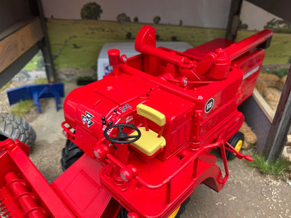REP283 Replicagri Massey Ferguson 510 Combine Harvester Gen 2 with detachable header trailer Stunning in 1:32 scale Image 7