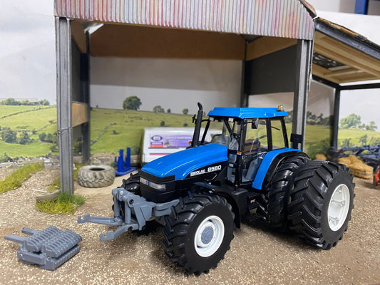 REPB22 Replicagri New Holland 8560 removable rear duals Tractor Boxed 1:32 scale IN STOCK Image