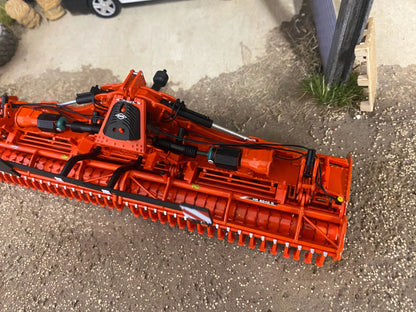 Replicagri Kuhn HR6040 power Harrow 1:32 scale Boxed Image 7