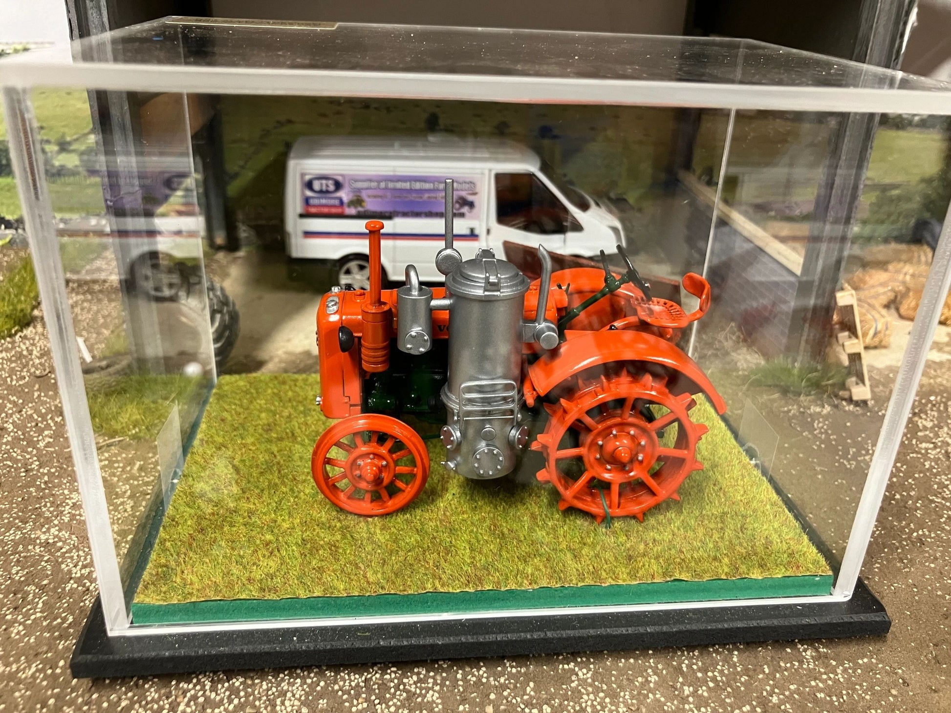 SCALEdown Handbuilt T048 Wartime Volvo Burning Gas Tractor 1:32 scale Display case COLLECTION ONLY Image 2