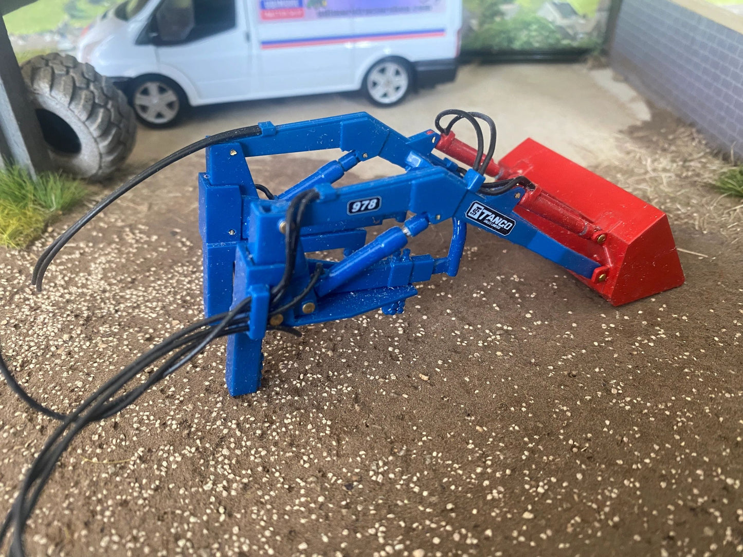 Scratch built Tanco 978 loader scale 1:32 scale Image 8
