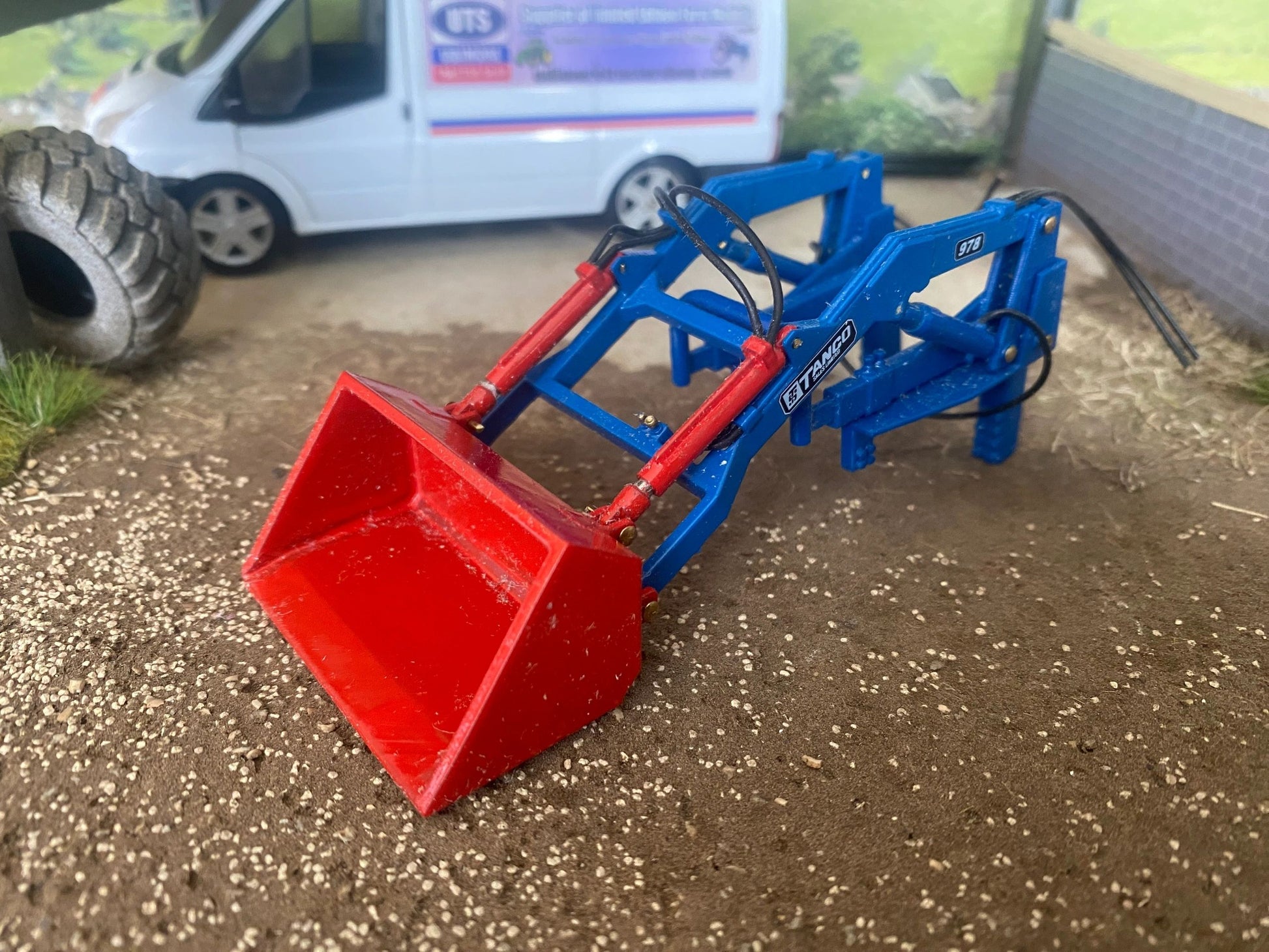 Scratch built Tanco 978 loader scale 1:32 scale Image 9