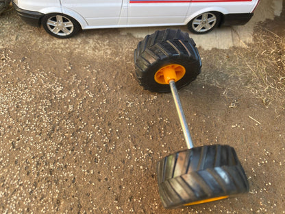 Set of 2 wheels 1:32 scale 33.5mm x 18mm Image 4
