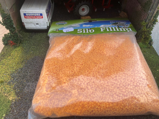 Silo Filling 500 grams 1:32 scale Kids Globe Image