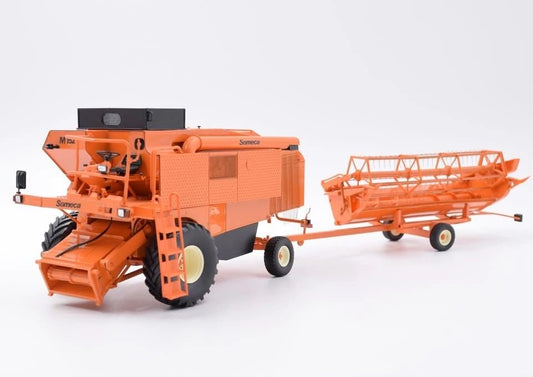 Someca M152 Combine Harvester Limited Edition Stunning in 1:32 scale VKA Models COLLECTION ONLY Image