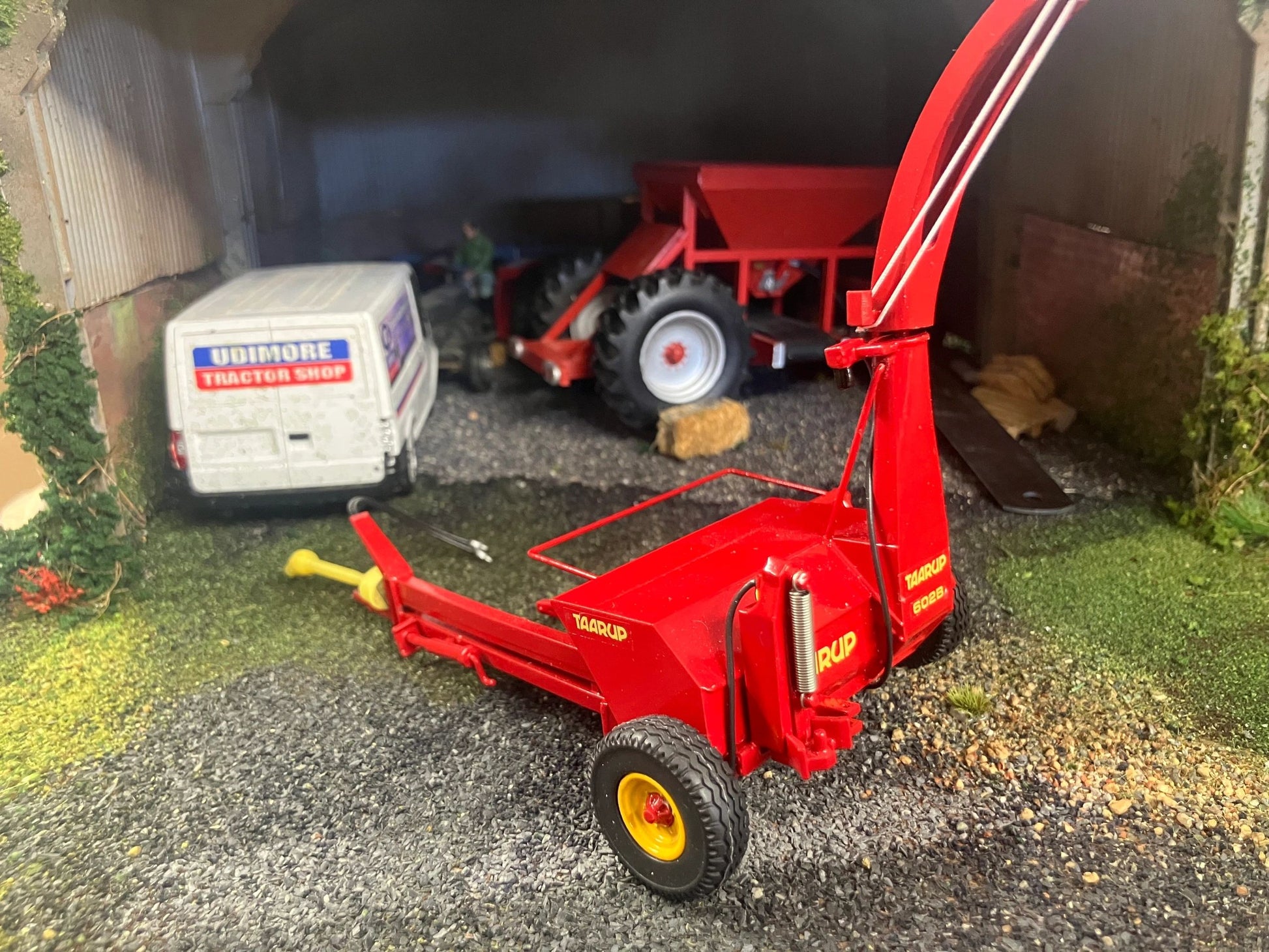 Taarup 602b Scratch built trailed Forage harvester 1:32 scale Image 4
