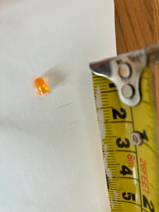 Tiny beacon light tractor truck 1:32 scale or 1:50 Image 2