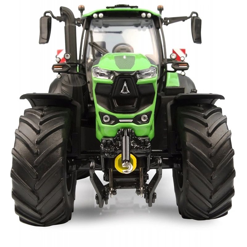 UH6606 Universal Hobbies Deutz-Fahr 8280 TTV - Standard Green Tractor 1:32 scale Boxed Image 3