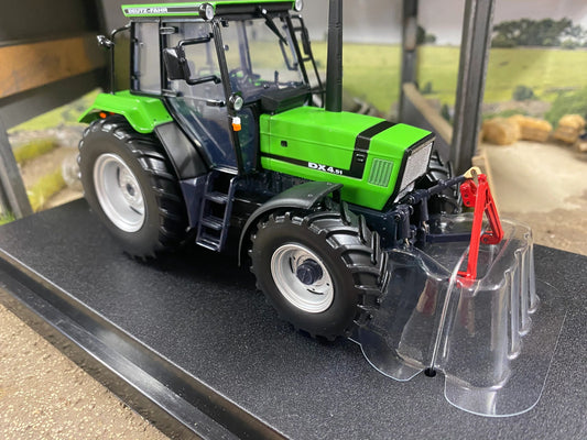Universal Hobbies Deutz DX 4.51 1989 Tractor BOXED 1:32 scale UH4905 Image 2