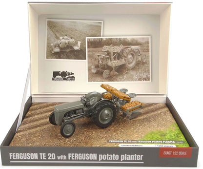 Universal Hobbies Ferguson TE20 Tractor Potato planter set 1:32 scale UH7127 Image 10