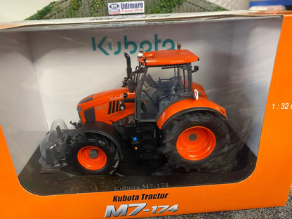 Universal Hobbies Kubota M7-174 Tractor BOXED 1:32 scale UH6727 Image 6