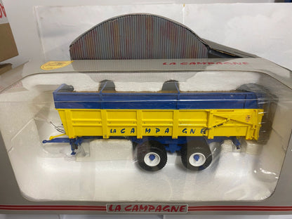 Universal Hobbies La Campagne Trailer 1:32 scale UH68128 Image